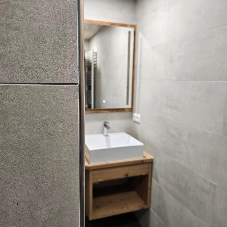 Großes Doppelzimmer